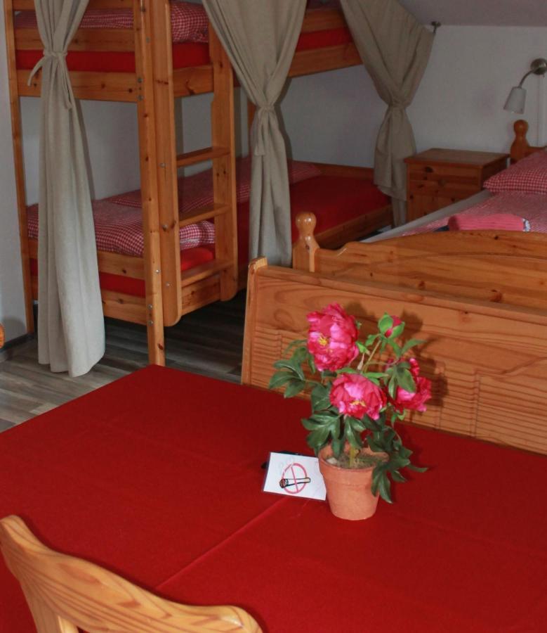 Gruppen Und Familienhof Falkenstein Hotel Krimml Luaran gambar
